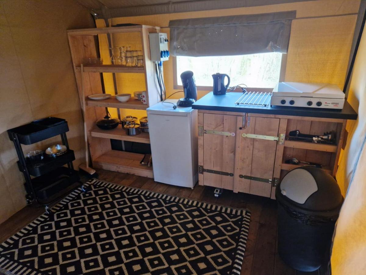 Camping Alkenhaer Appelscha Trekkerstent Safaritent 외부 사진